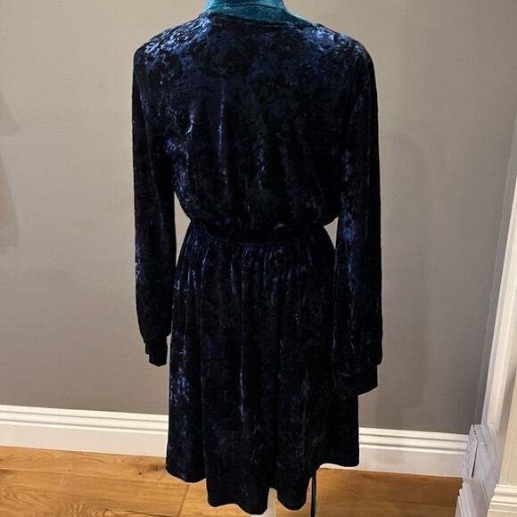 ModCloth large blue crush velvet damask dress - Picture 4 of 5